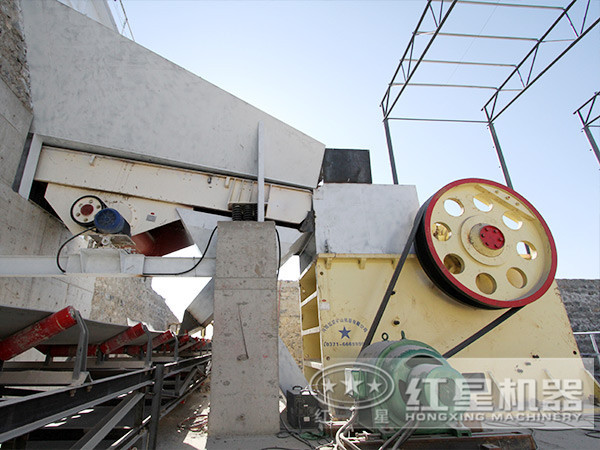 開采石場賺錢嗎？砂石設(shè)備如何選配更劃算？