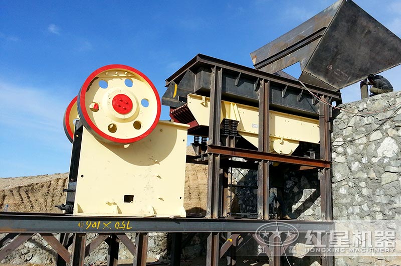 粗破常用設(shè)備-顎式破碎機