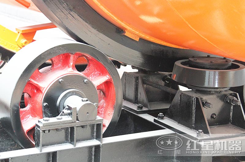 烘干機(jī)細(xì)節(jié)設(shè)備實(shí)拍 烘干機(jī)細(xì)節(jié)設(shè)備實(shí)拍