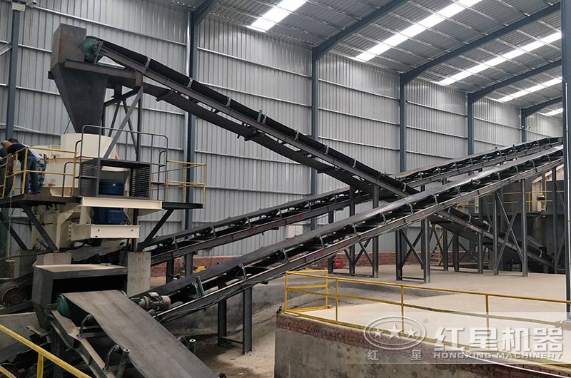 石英砂和硅砂是一回事嗎？石英砂可以做水泥地面嗎？