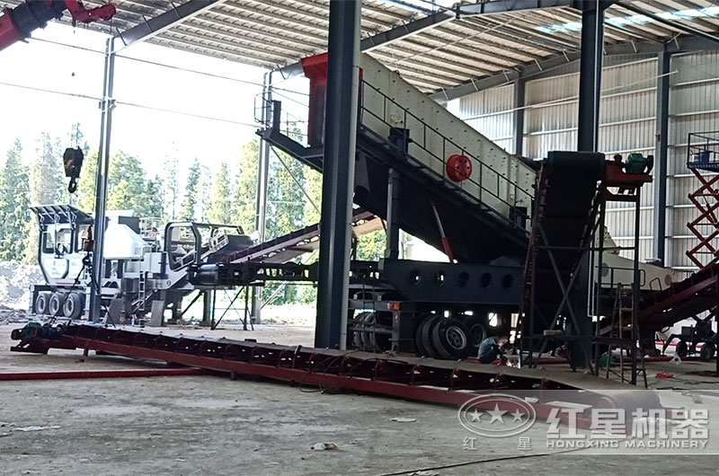 日產(chǎn)千噸石料用多大的破碎機型號，破碎建筑垃圾用的