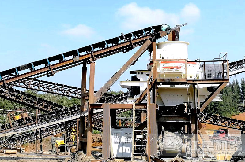 沖擊式制砂機作業(yè)現場 沖擊式制砂機作業(yè)現場