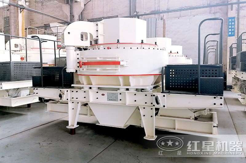 玄武巖制砂機(jī)車(chē)間實(shí)拍圖片 玄武巖制砂機(jī)車(chē)間實(shí)拍圖片