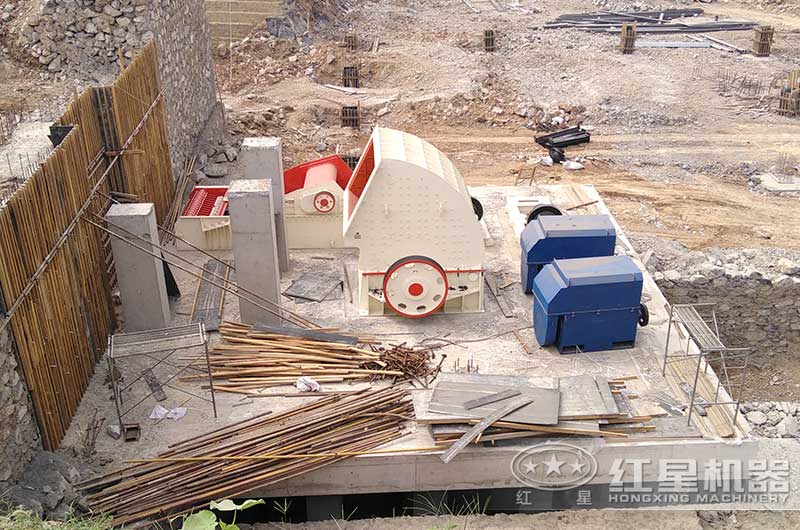 1615重錘破碎機(jī)參數(shù)_產(chǎn)量是多少？