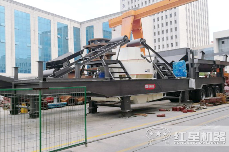 移動式制砂機(jī)，轉(zhuǎn)場方便的河石制砂機(jī)