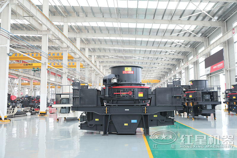 把石頭磨成沙子的磨砂機(jī)價(jià)格、產(chǎn)量是多少