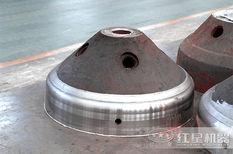 hp300圓錐破碎機(jī)每小時(shí)產(chǎn)多少?lài)?？多少錢(qián)一臺(tái)？