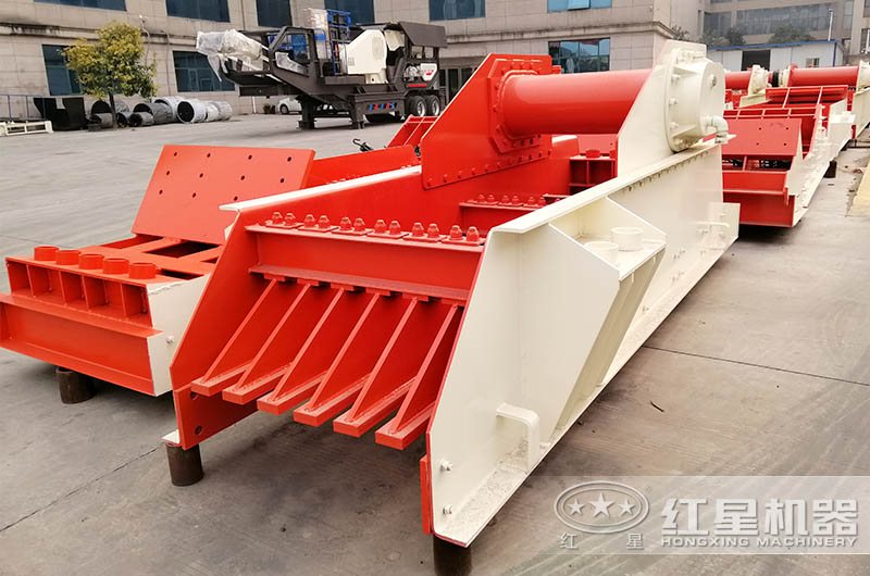 生產(chǎn)機(jī)制砂需要什么設(shè)備？哪種更高產(chǎn)？