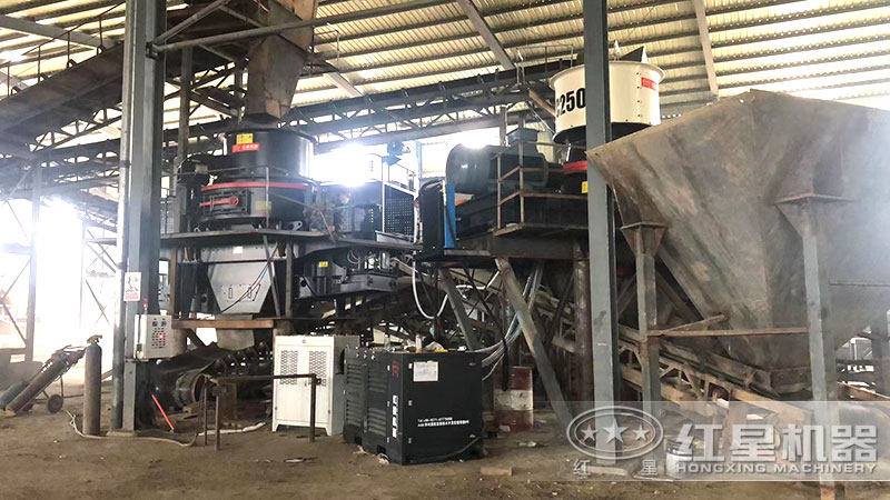 什么樣的石頭可以制作成沙子？石頭打的沙子叫什么？