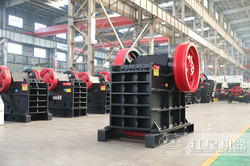 一噸石頭能出多少噸石子，石子破碎設(shè)備有哪些