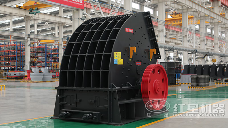 破碎青石的機(jī)器有哪些？一小時(shí)產(chǎn)多少噸12石子