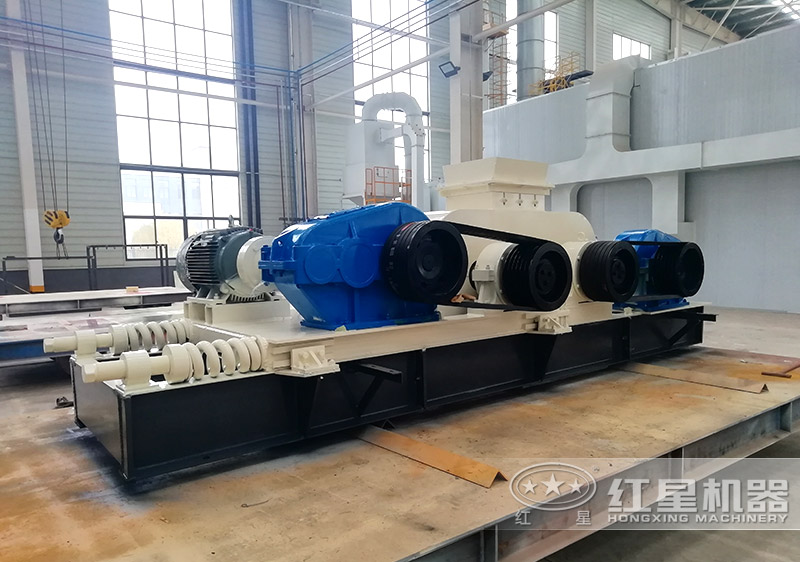 小型液壓對輥破碎機(jī)常用型號及價格，提供現(xiàn)場視頻